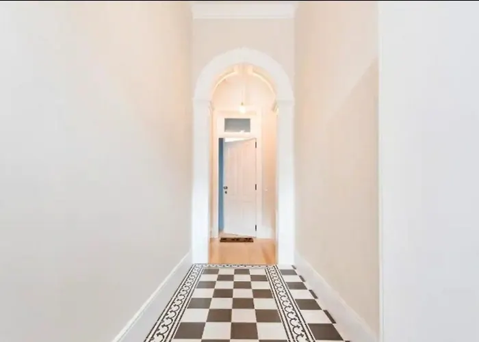 Wine Cellar By Upperground * ポルト